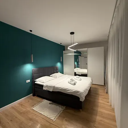 Ultracentral Napoca 2 Parcari Private * קלוז'-נאפוקה